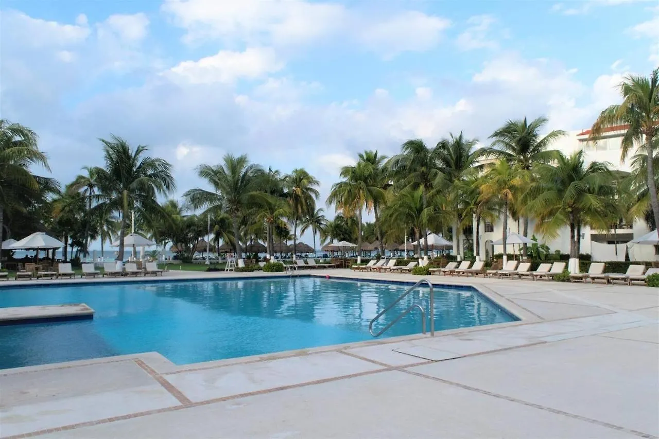 Fantastic Family Villa On The Best Beach Of Cancun 0*,  Mexico